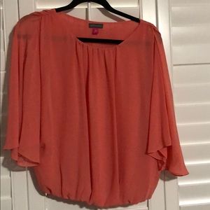 Like New Vince Camuto Blouse in salmon Size XS